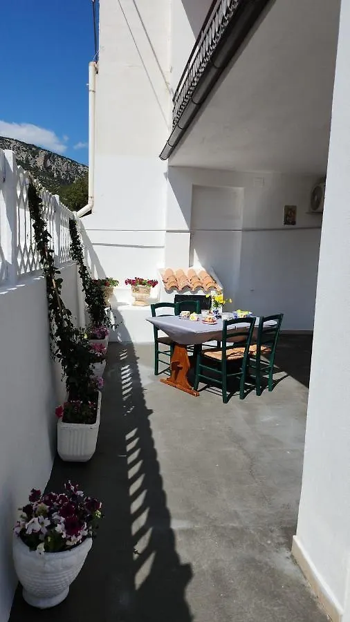 Appartamento Zose - Casa Al Mare Cala Gonone 0*,  Italia
